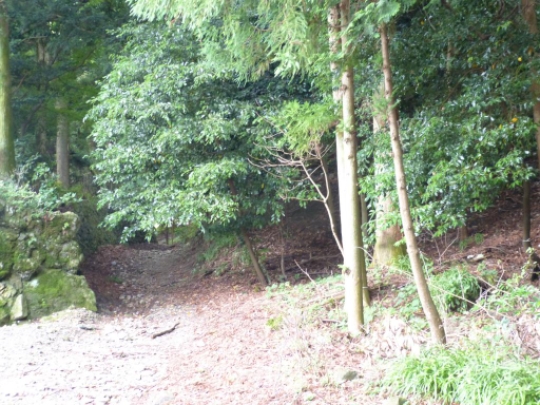 裏道・聖宝寺登山口